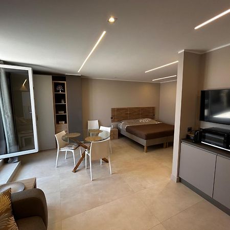 R39 Attic With Terrace And Private Parking Apartment Milan Exterior photo